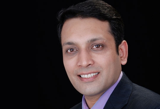 Nitin Singhal, Senior Director, CX Solutions, Oracle India